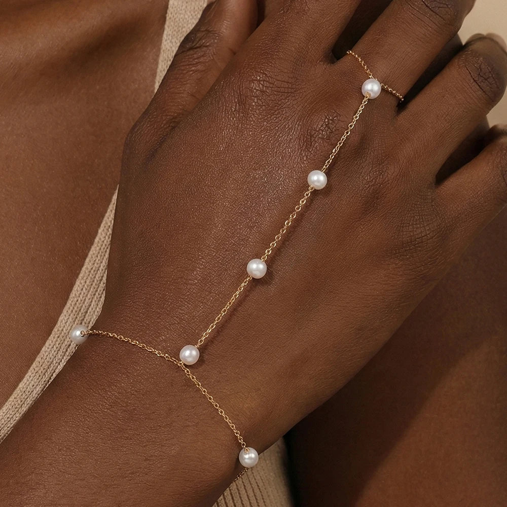 Bracelet Main Élégance Dorée