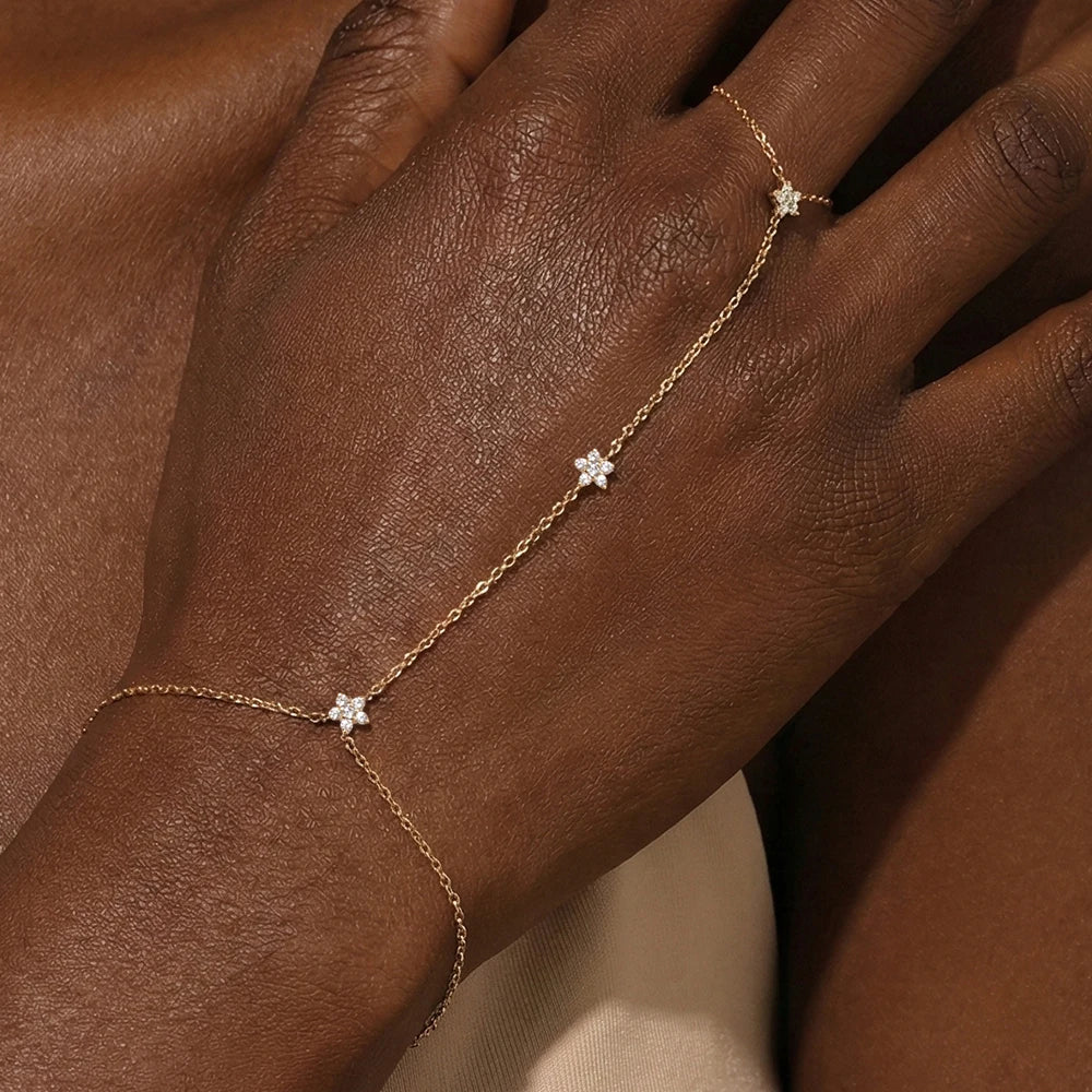 Bracelet Main Élégance Dorée