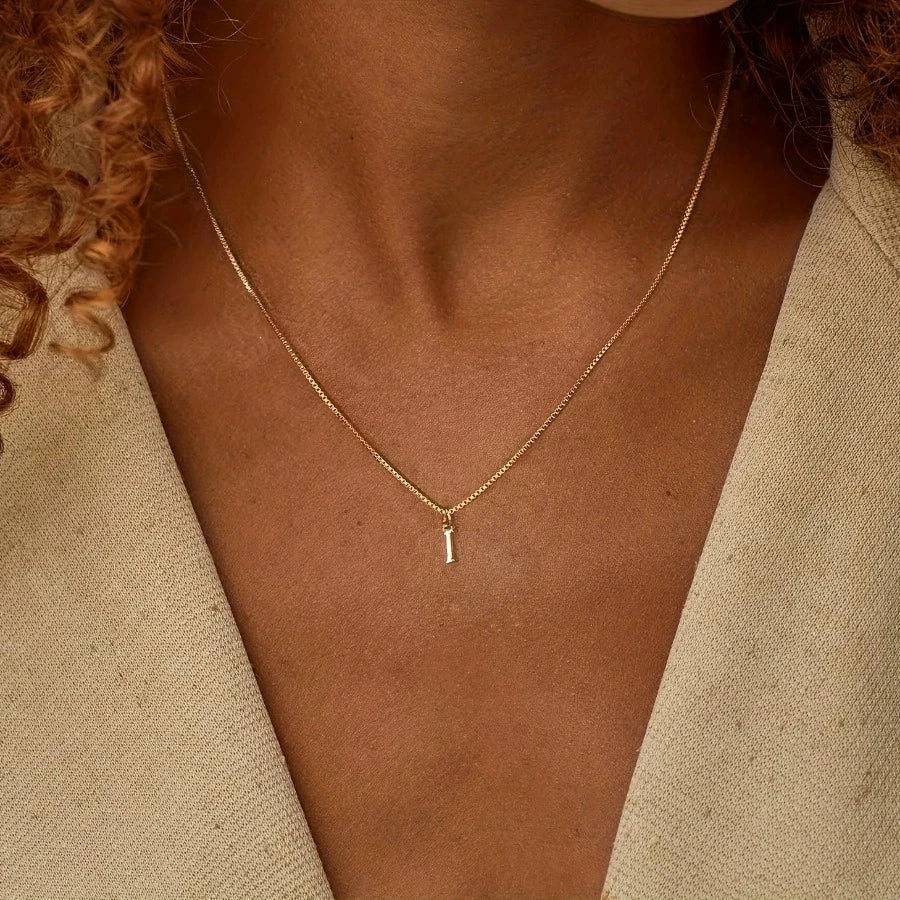 Collier Lettre Personnalisé – Or 18K Acier Inoxydable