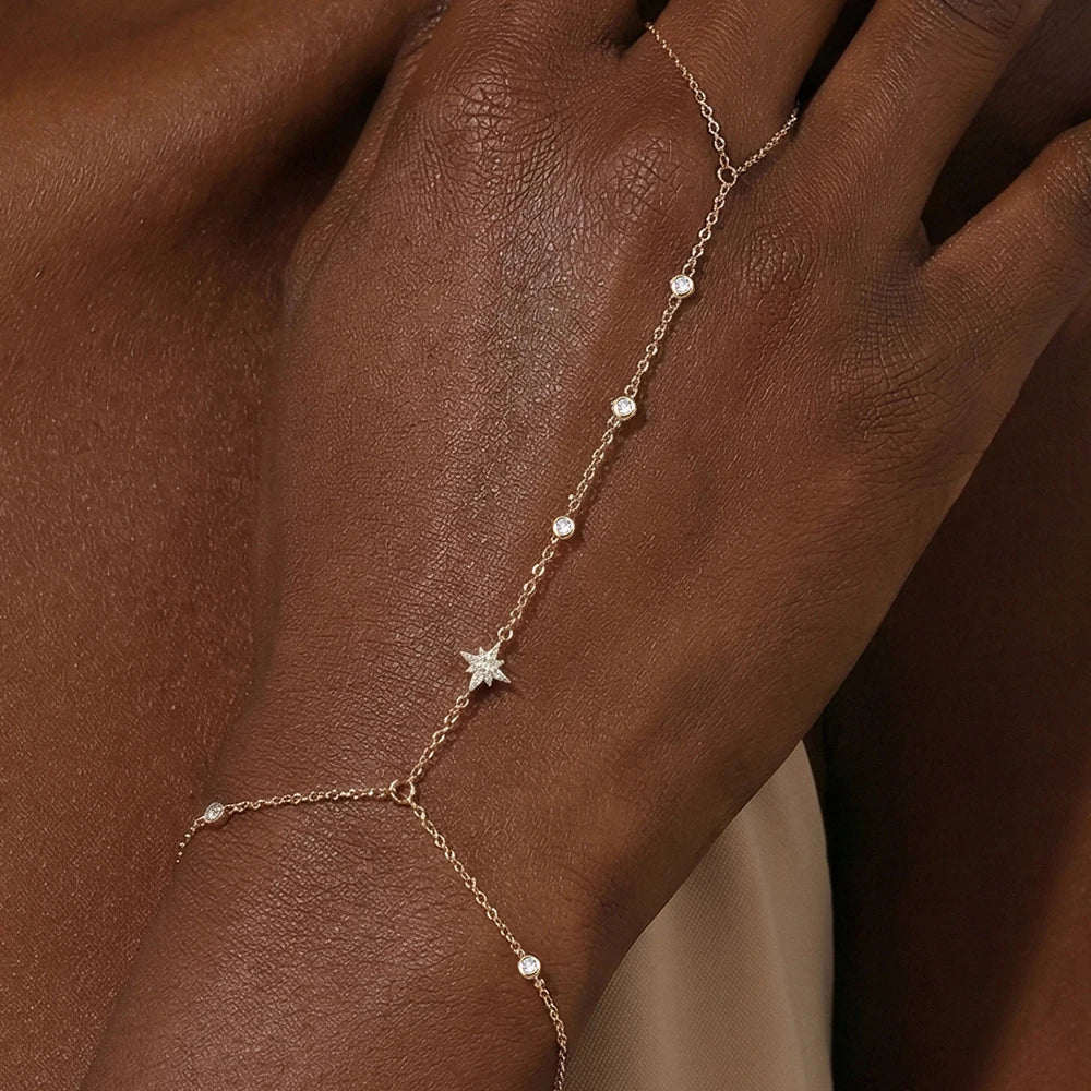 Bracelet Main Élégance Dorée